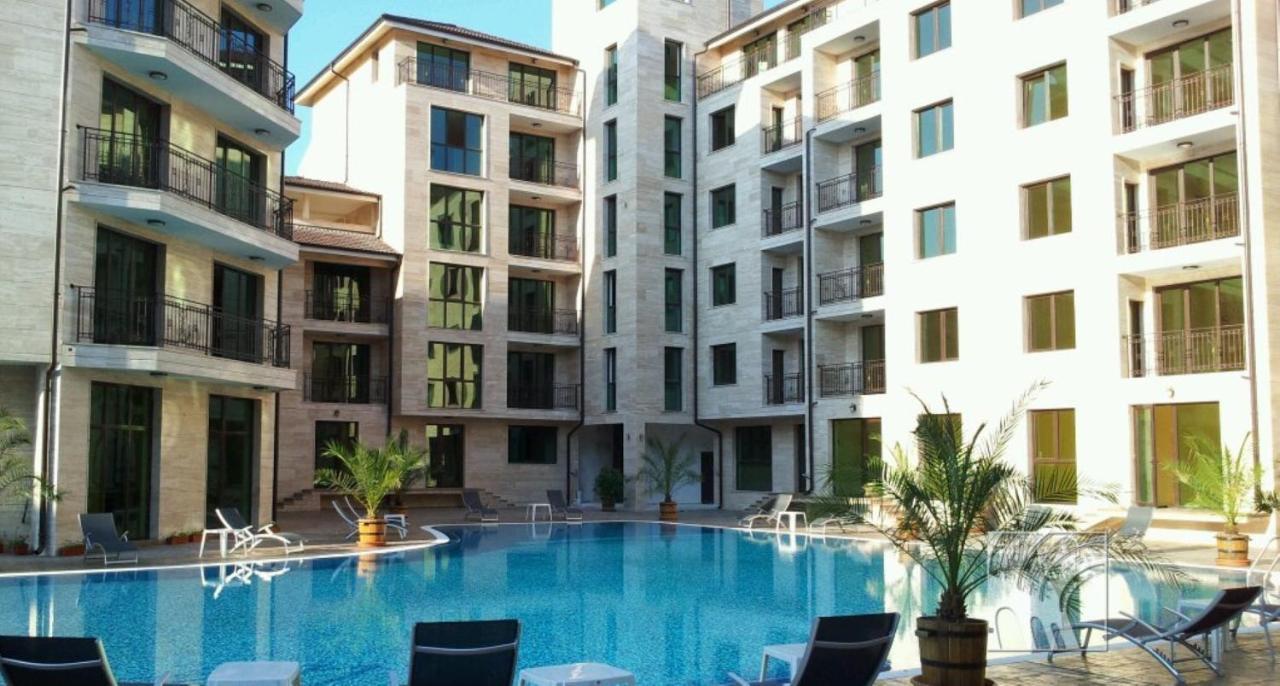 Amadeus Lux - Menada Apartments Slantschew brjag Exterior foto